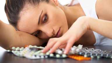 Зачем принимать антидепрессанты: эффективность, плюсы и минусы применения, опасно или нет